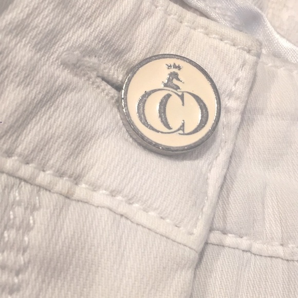 Cambio Chic Pocketed Ankle Pants in Soft White, Size 2 - Picture 2 of 6